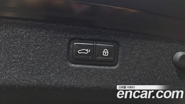 Kia K9 2022 — photo 23