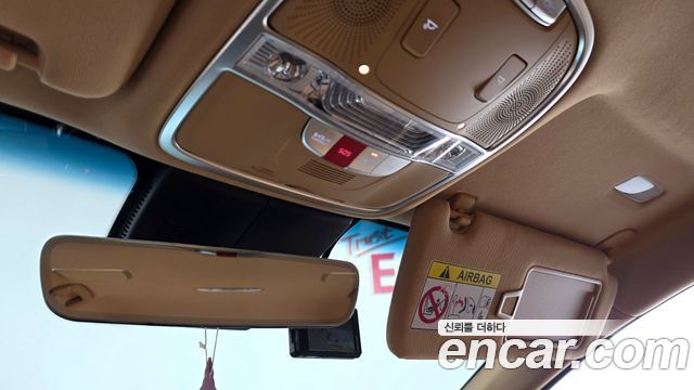 Kia K9 2022 — photo 25