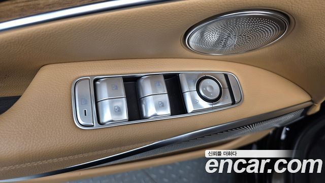 Kia K9 2022 — photo 27