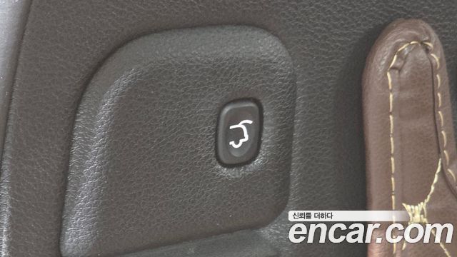 Jeep Cherokee 2020 — photo 29