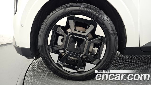 Kia Canival 2025 — photo 5