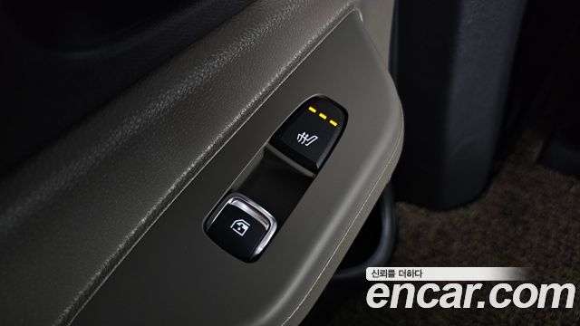 Kia Canival 2025 — photo 25