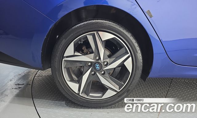 Hyundai AVANTE 2021 — photo 5