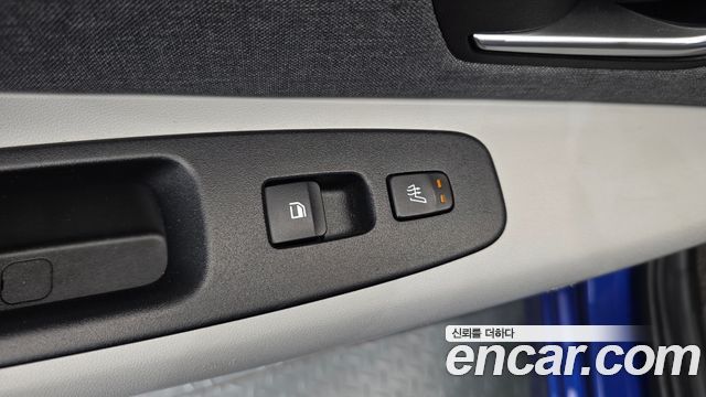 Hyundai AVANTE 2021 — photo 23