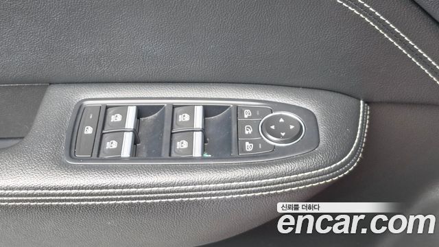 Renault Korea XM3 2023 — photo 17