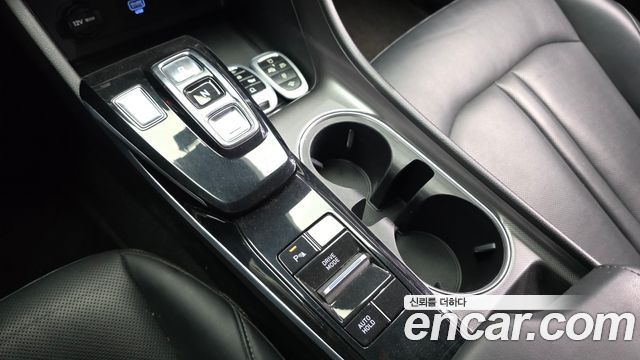 Hyundai Sonata 2023 — photo 9