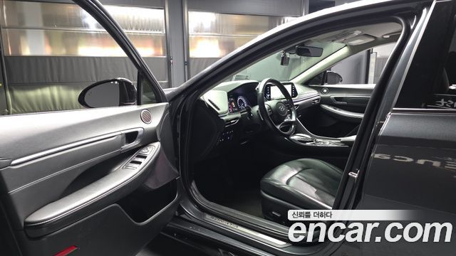 Hyundai Sonata 2023 — photo 10