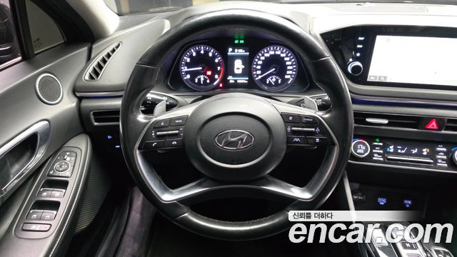 Hyundai Sonata 2023 — photo 13