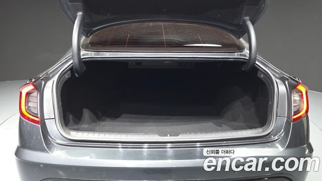 Hyundai Sonata 2023 — photo 20