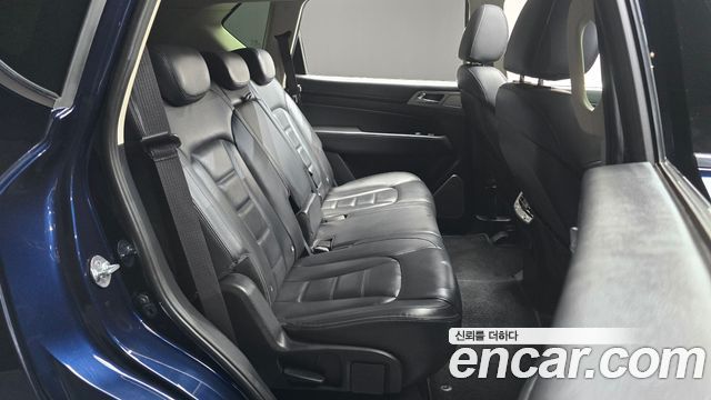 KG Mobility Rexton 2018 — photo 11