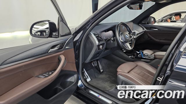 BMW iX3 2022 — photo 10