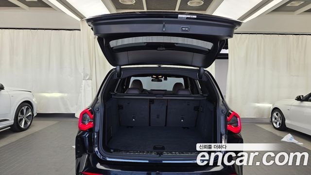 BMW iX3 2022 — photo 20