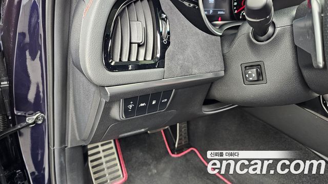 Kia Stinger 2021 — photo 28
