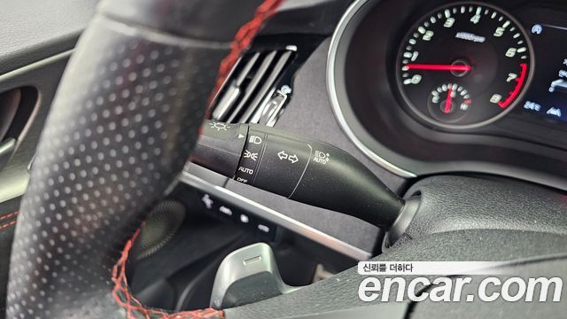 Kia Stinger 2021 — photo 35