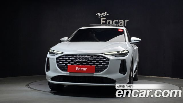 Audi Q5 2025 — photo 3