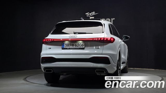 Audi Q5 2025 — photo 4