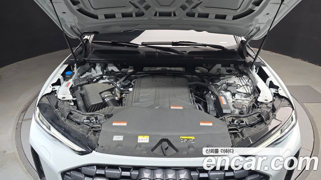 Audi Q5 2025 — photo 6