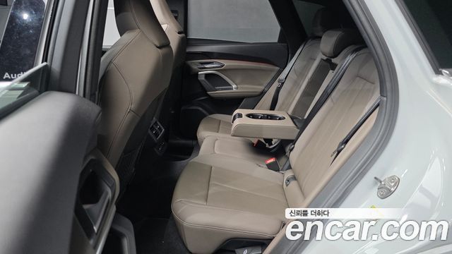 Audi Q5 2025 — photo 18