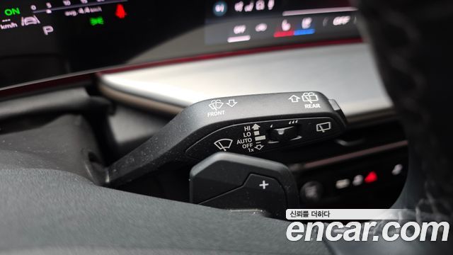 Audi Q5 2025 — photo 26