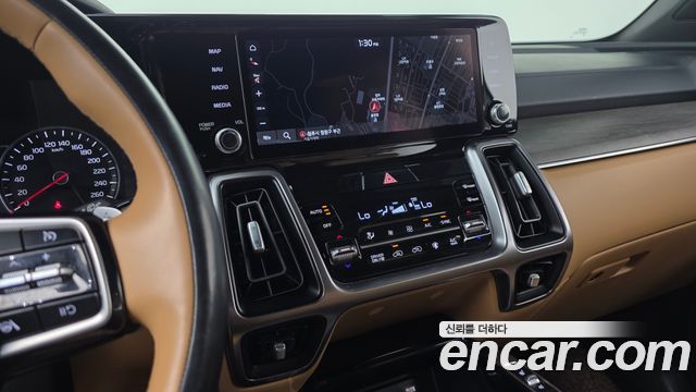 Kia Sorento 2021 — photo 14