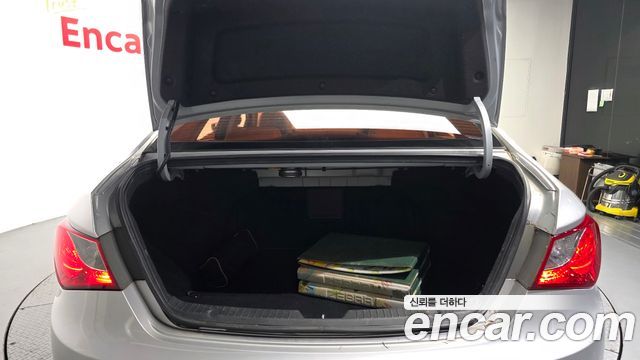 Hyundai Sonata 2010 — photo 20