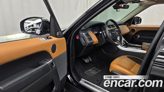 Land Rover Range Rover Sport 2019 — photo 13