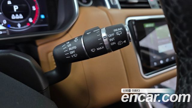 Land Rover Range Rover Sport 2019 — photo 26