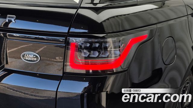 Land Rover Range Rover Sport 2019 — photo 9