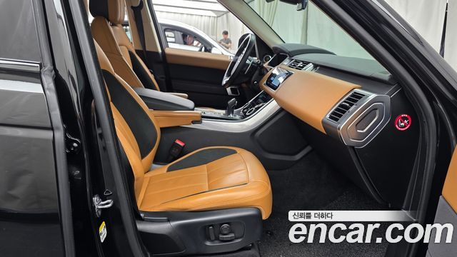 Land Rover Range Rover Sport 2019 — photo 16