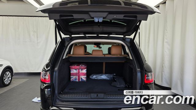 Land Rover Range Rover Sport 2019 — photo 34
