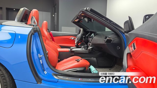 BMW Z4 2020 — photo 17