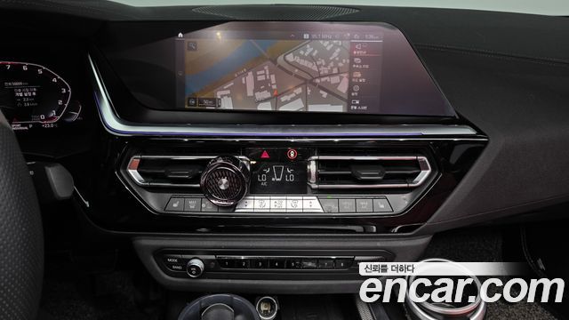 BMW Z4 2020 — photo 19