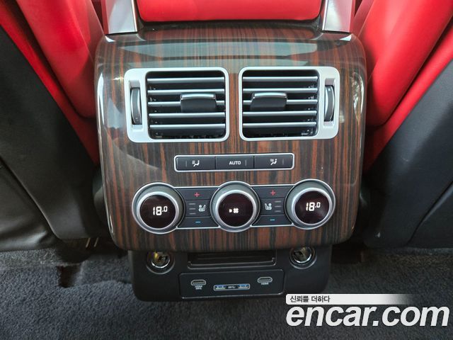 Land Rover Range Rover 2017 — photo 13