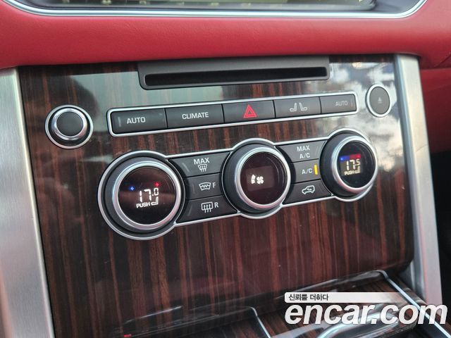 Land Rover Range Rover 2017 — photo 16