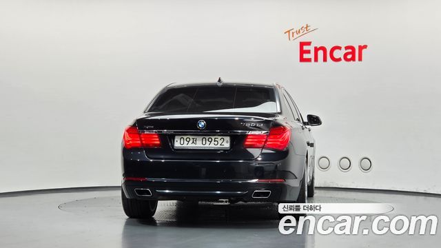 BMW 7-Series 2015 — photo 4