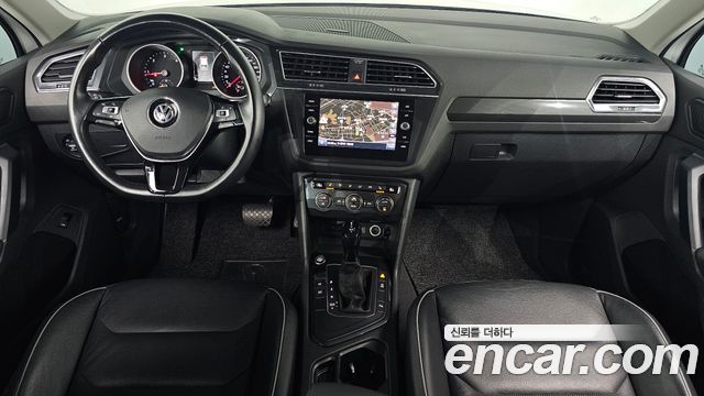 Volkswagen Tiguan 2020 — photo 10