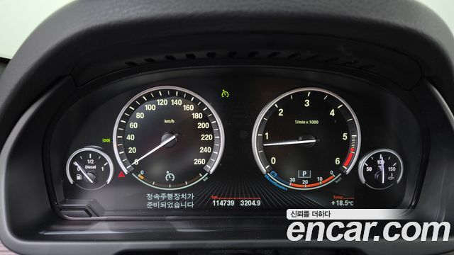 BMW X5 2015 — photo 8