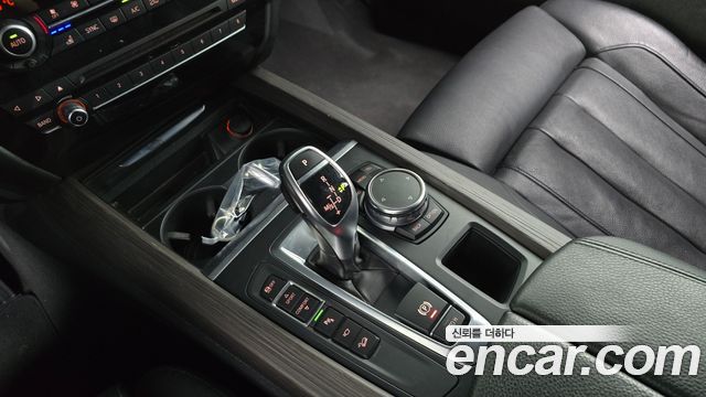 BMW X5 2015 — photo 9