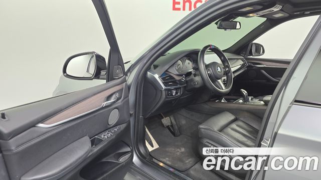 BMW X5 2015 — photo 10