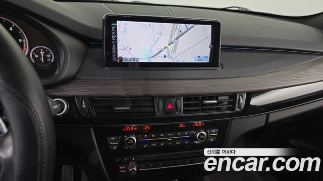 BMW X5 2015 — photo 12