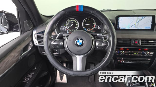 BMW X5 2015 — photo 13