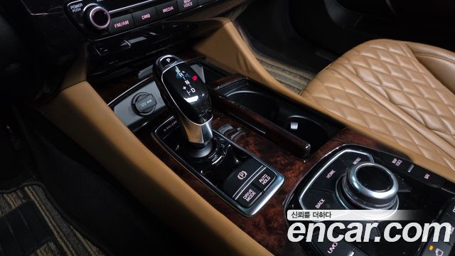 Kia K9 2016 — photo 9