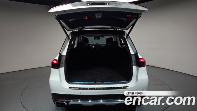 Mercedes-Benz GLE-Class 2025 — photo 26