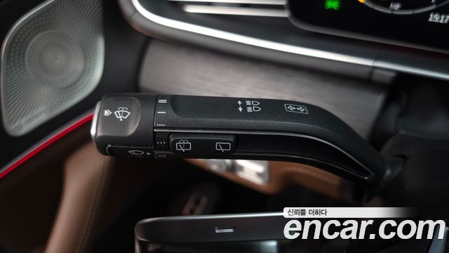Mercedes-Benz GLE-Class 2025 — photo 32