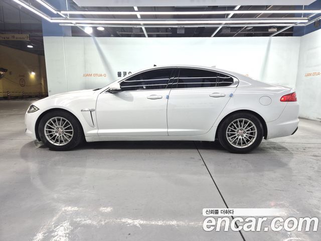 Jaguar XF 2015 — photo 3