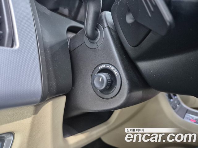 Jaguar XF 2015 — photo 18