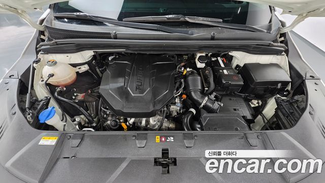Kia Canival 2023 — photo 6