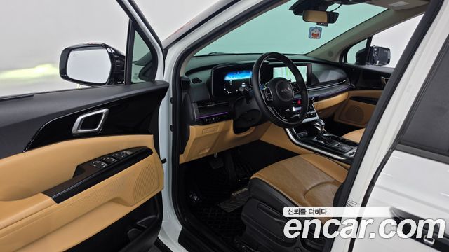 Kia Canival 2023 — photo 13