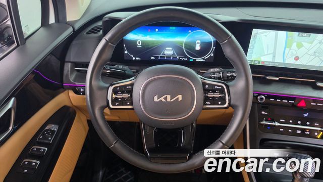 Kia Canival 2023 — photo 19