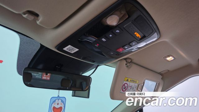 Kia Canival 2023 — photo 26